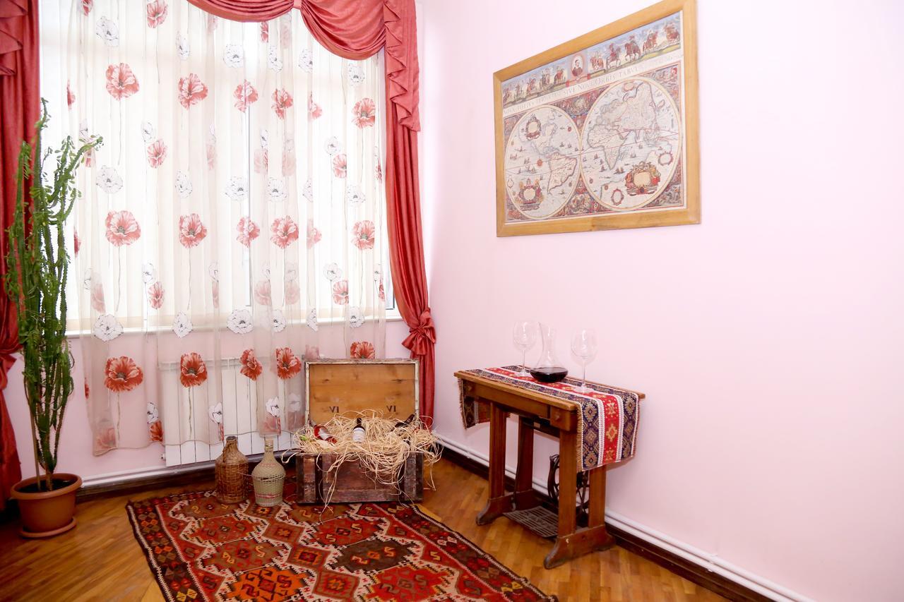 Apartment On 11 Amiryan Street Ереван Экстерьер фото